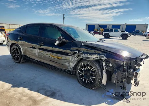 2016 Nissan Maxima Platinum from USA, damaged, VIN 1N4AA6AP7GC903969